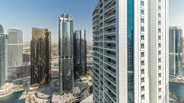 Panorama Que Muestra Edificios Residenciales Altos Timelapse Aéreo Del Distrito —  Fotos de Stock
