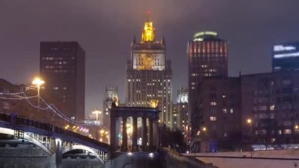 Winternacht Timelapse Hyperlapse Van Borodinsky Brug Moskva Het Ministerie Van — Stockvideo