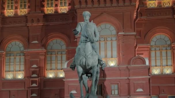 朱可夫元帅纪念碑 一个穿越时间的夜间旅程 俄罗斯莫斯科历史博物馆附近纪念碑的时间流逝 — 图库视频影像