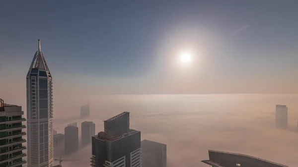 Alba Sopra Rara Nebbia Invernale Mattina Presto Sopra Skyline Dubai — Foto Stock