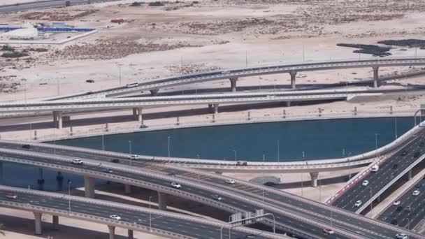 Aerial Top View Busy Traffic Dubai Highway Urban Modern Transportration — Vídeos de Stock