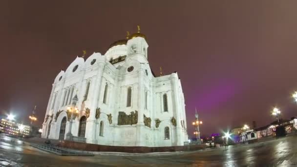 救世主キリストの正教会 モスクワ川による壮大な夕暮れのイルミネーション 世界一高い正教会のタイムラプスハイパーラプス — ストック動画