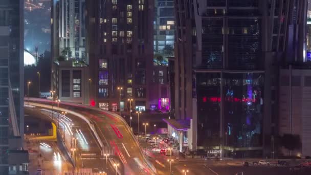 Flygfoto Över Trafikerade Vägkorsningar Och Korsningar Dubai City Night Timelapse — Stockvideo