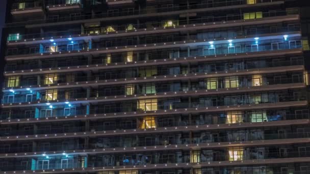 Vysoké Bloky Bytů Zářivými Okny Nachází Rezidenční Čtvrti Města Vzdušné — Stock video