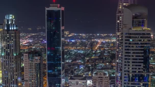 Skyline Kilátás Toronyházak Sheikh Zayed Road Dubai Légi Éjszakai Időmérő — Stock videók