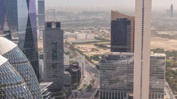 Widok Lotu Ptaka Wieżowce Wokół Ruchu Drogowego Dubaju Zjednoczone Emiraty — Wideo stockowe