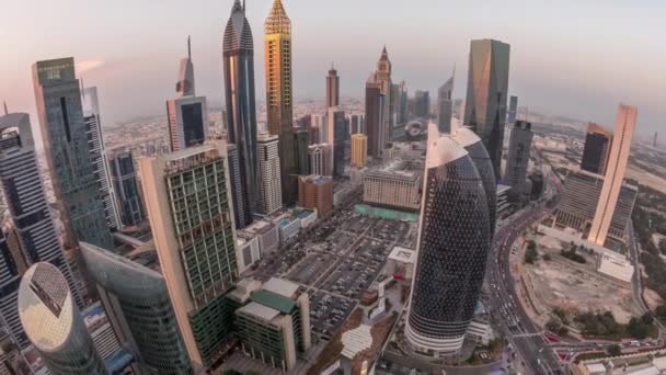 Dubai Deki Sheikh Zayed Yolu Ndaki Gökdelenlerin Gökyüzü Panoramasından Gece — Stok video