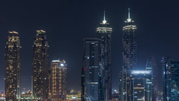 Pejzaż Miejski Oświetlonymi Drapaczami Chmur Dubai Business Bay Anteną Kanału — Wideo stockowe