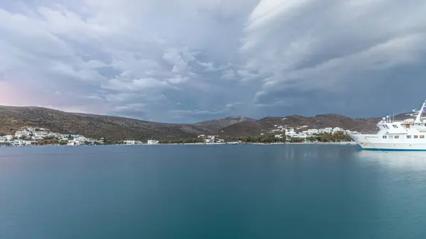 Panorama Amorgos Adasının Akşam Saatlerini Gösteriyor Gün Batımında Geleneksel Yunanistan — Stok fotoğraf