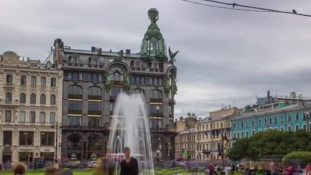 Şarkıcı Evi Çeşme Kazan Katedrali Yakınlarındaki Zaman Çizelgesi Büyüleyici Petersburg — Stok video