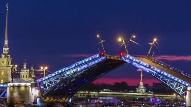 Timelapse Klasycznego Symbolu Sankt Petersburgów Białe Noce Romantyczny Widok Otwarcia — Wideo stockowe