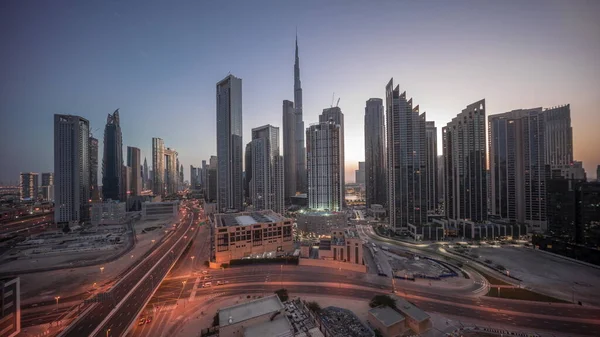 Dubai Şehir Merkezinin Hava Panoramik Görüntüsü Gece Gündüz Geçiş Zamanlarında — Stok fotoğraf