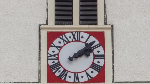 Reloj Torre Iglesia San Marcos Plaza San Marcos Timelapse Zagreb — Vídeos de Stock