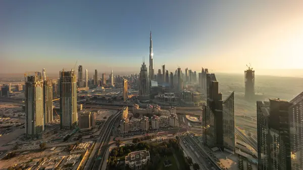 Flyg Panoramautsikt Över Högsta Tornen Dubai Downtown Skyline Och Motorväg — Stockfoto