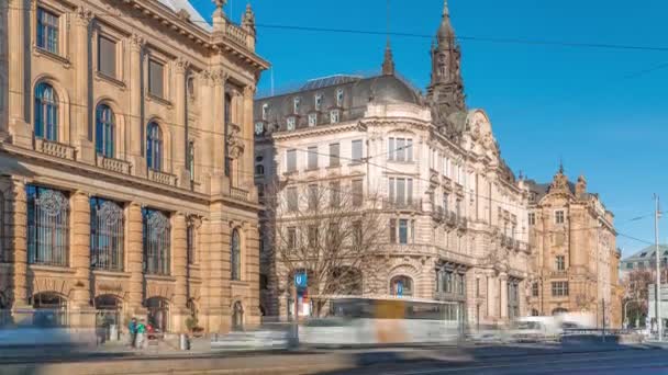 Історичні Будинки Площі Ленбахплац Мюнхені Німеччина Рух Вулиці Рейки Трамваями — стокове відео