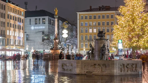 Fish Fountain Fischbrunnen Előtt Városháza Marienplatz Éjszakai Timelapse Történelmi Központ — Stock Fotó