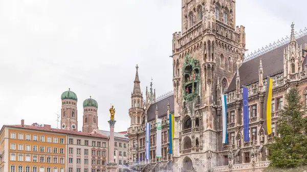Music Show Clock Tower Glockenspiel Section Bell Play Timelapse Munich — Stock Photo, Image