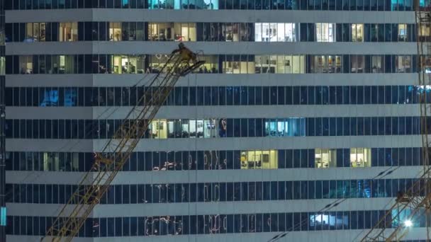 Kantoor Residentiële Gebouwen Ramen Verlicht Nachts Timelapse Glasarchitectuur Bedrijfsgebouw Avonds — Stockvideo