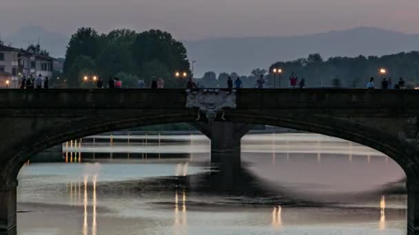 Alkonyat Jelenet Ponte Santa Trinita Szentháromság Híd Éjjel Nappal Átmenet — Stock videók