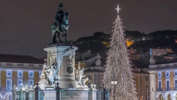 Der Handelsplatz Ist Zur Weihnachtszeit Lissabon Zeitraffer Beleuchtet Und Dekoriert — Stockvideo