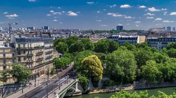 巴黎全景与巴士底狱柱和道路上的交通 从阿拉伯世界研究所大楼的观景台观看 高空鸟瞰 夏日塞纳河 — 图库照片