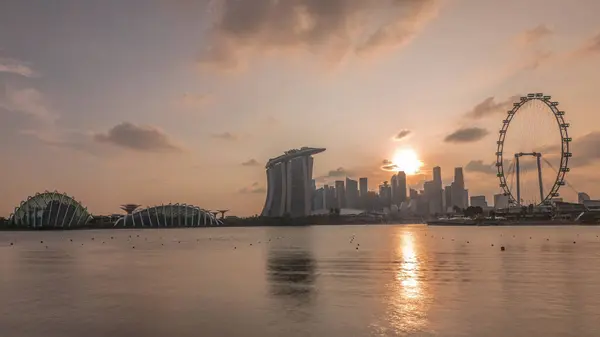 Singapur Şehir Merkezindeki Ufuk Çizgisinde Gün Batımı Doğu Bahçe Zaman — Stok fotoğraf