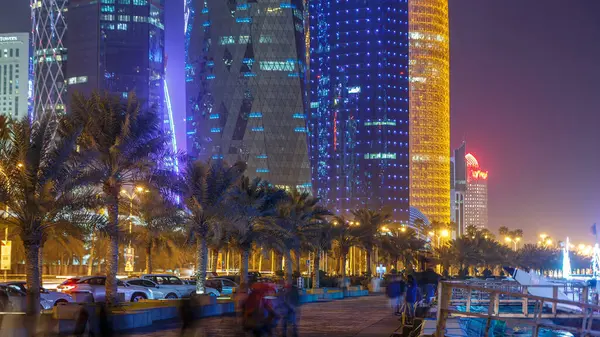 Skyline Doha Natten Med Gångväg Sett Från Corniche Timelapse Qatar — Stockfoto