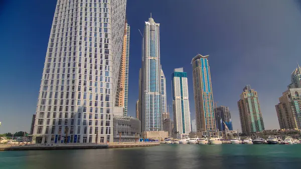 Dubai Marina Con Bloque Rascacielos Más Altos Torres Residenciales Barcos — Foto de Stock