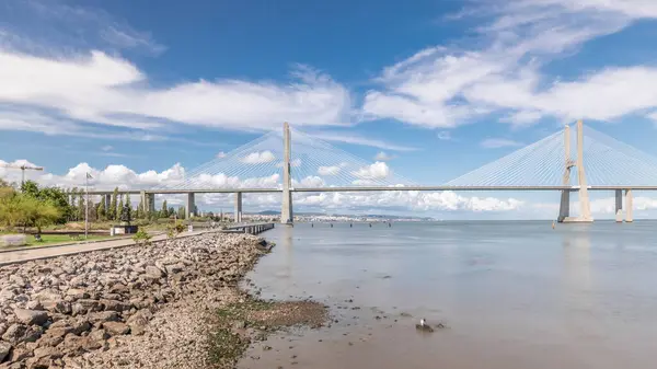 Панорама Показывающая Набережную Временной Путь Через Мост Васко Гама Самый — стоковое фото