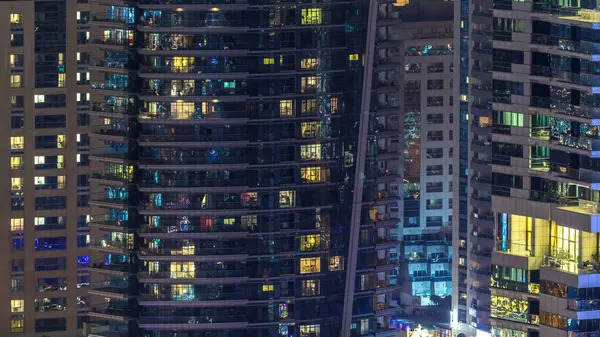 Gloeiende Ramen Van Wolkenkrabbers Avond Timelapse Weergave Van Moderne Residentiële — Stockfoto