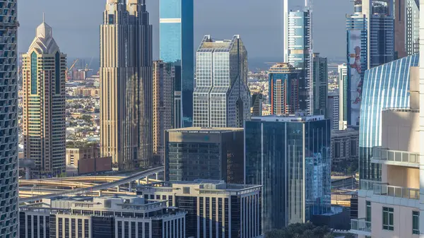 Dubai Centrum Avond Luxe Moderne Gebouwen Sjeik Zayed Weg Felgele — Stockfoto