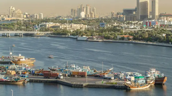 Dubai Creek Landscape Timelapse Boats Ship Port Calm Water Modern — Stock Photo, Image