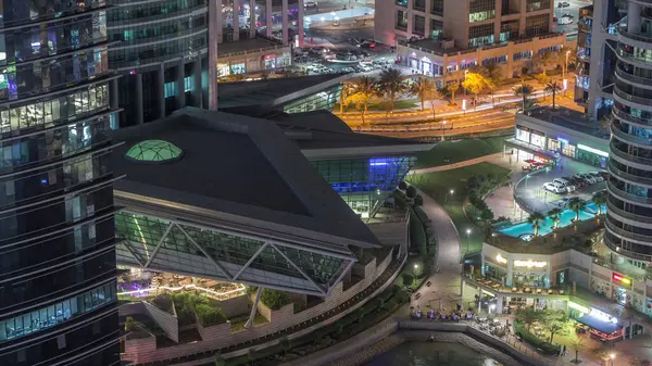 Jumeirah Göl Kuleleri Konut Ofis Binaları Dubai Mağazalar Restoranlar Yürüyüş — Stok fotoğraf