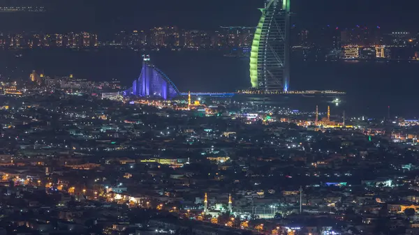 Widok Lotu Ptaka Panoramę Dubaju Nocy Podświetlanym Burj Arab Hotel — Zdjęcie stockowe