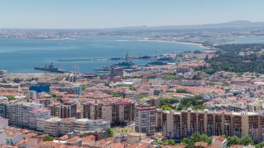 Lizbon, Tagus nehir kıyısında filo gemisiyle, Portekiz 'in merkezinde, İsa' nın bakış açısına göre,