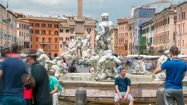 Fontana Nettuno Piazza Navona Timelapse Roma Italia Folle Vecchi Edifici — Foto Stock