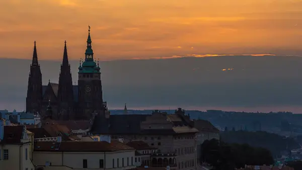 Krásný Výhled Prahu Při Východu Slunce Zamlženém Ranním Čase Pražský Stock Obrázky