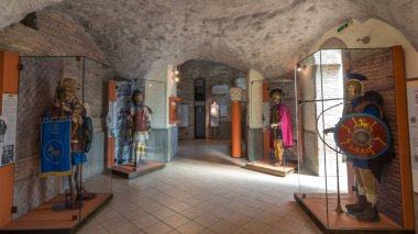 Museo Di Villa Ferrajoli Timelapse Hiperlapse, Albano Laziale, İtalya. Tarihi Müze 'nin Zengin Sergisi ve İlgi çekici İçini Keşfedin, İtalyan Mirasının Açılışı