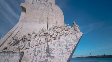 Padrao dos Descobrimentos ya da Keşifler Anıtı, Keşif Çağı, Lizbon, Portekiz hiperhızlandırılmış zaman aşımına katılan Portekizlileri kutlar.