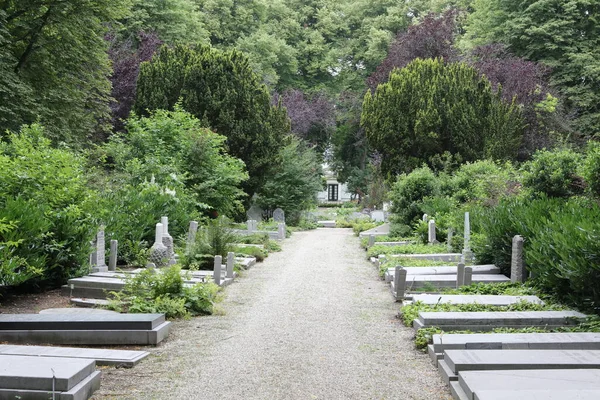 Cemitério Utrecht Países Baixos Com Sepulturas Monumentais — Fotografia de Stock