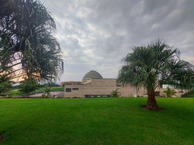 Ruanda 'nın çeşitli şehirlerindeki çarpıcı ve güzel manzaraların resimleri.