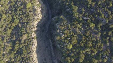 Türkiye 'deki Koprulu Kanyonu' nun insansız hava aracı görüntüleri