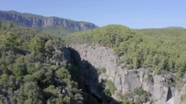 Türkiye 'deki Koprulu Kanyonu' nun insansız hava aracı görüntüleri