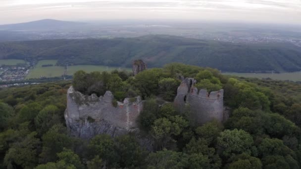 Rullini Aerei Dei Droni Delle Rovine Medievali Del Castello Pajstun — Video Stock