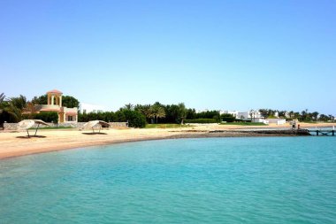 El Gouna, Mısır - 09 Temmuz 2017 - Kızıl Deniz Üzerinde El Gouna Resort 'un çarpıcı kıyı manzarası Kum Sahilleri ve bereketli manzaralar