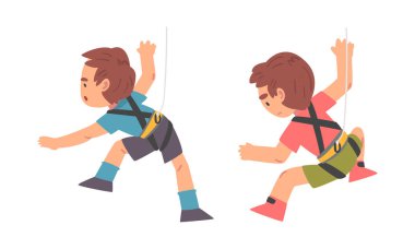 Küçük Çocuk Kayalık Kaya ya da Duvar 'a Kayalık İp İp İp İle Tırmanıyor. Aktif Çocuk Dağcı Ekstrem Spor Etkinliği Yapıyor