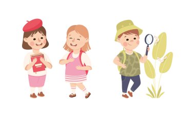 Little Boy ve Girl Learning School Subject with Books and Magniating Glass Vector Set. Akıllı Çocuk İlköğretim Konseptine Bağlandı