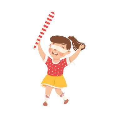 Küçük kız elinde tahta sopayla Pinata 'ya vurmaya hazır doğum günü partisi temsilcisi illüstrasyonunda. Gözleri bağlı Gülen Çocuk Şenlikli Kutlama yapıyor