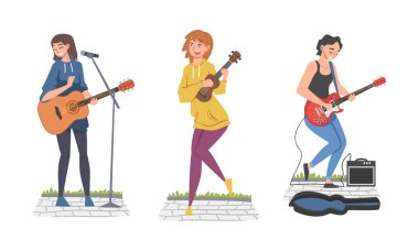 People Street Müzisyen Karakteri Gitar Çalıyor ve Şarkı Söylüyor Vector Set. Genç Kadın Dışarıda Canlı Performans Gösteriyor