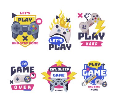 Home Console Vector Set için Elektronik Aygıt ve Denetleyici ile Video Oyun Bölgesi Rozeti veya Etiketi. Modern Oyun Alanı Amblemi